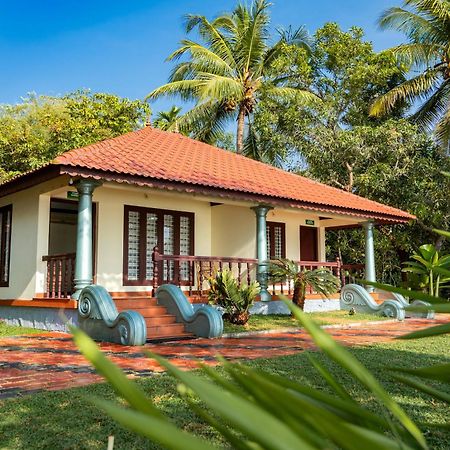 Dhathri Ayurveda Resort And Panchakarma Centre Kāyankulam Εξωτερικό φωτογραφία